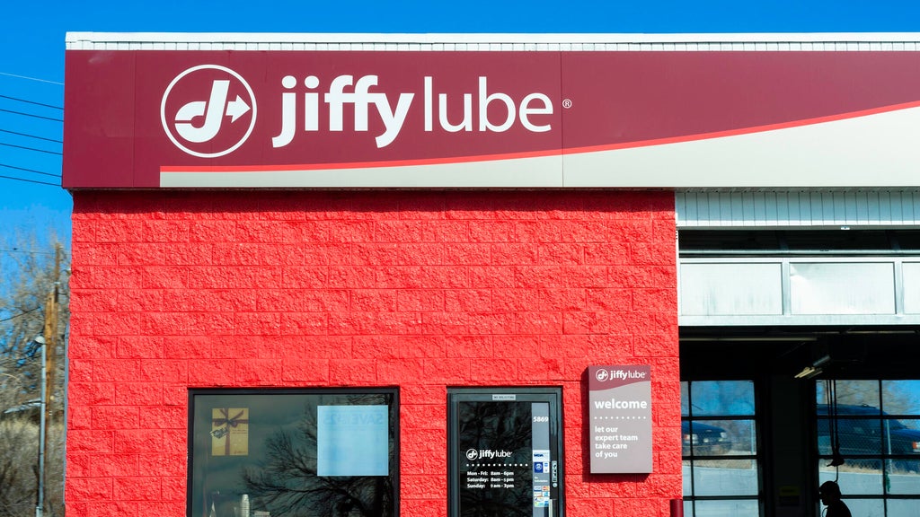 Georgia mother arrested after trying to abandon 6-month-old child at Mableton Jiffy Lube, police say — Buford Health news
